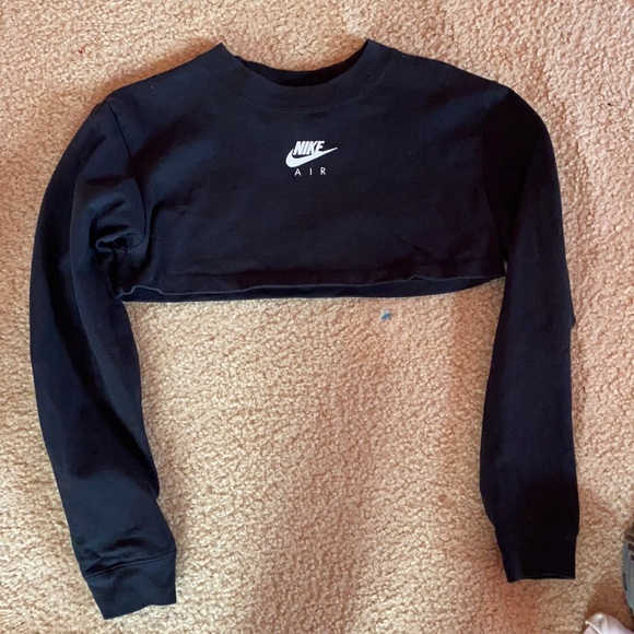 Tops - crop nike top